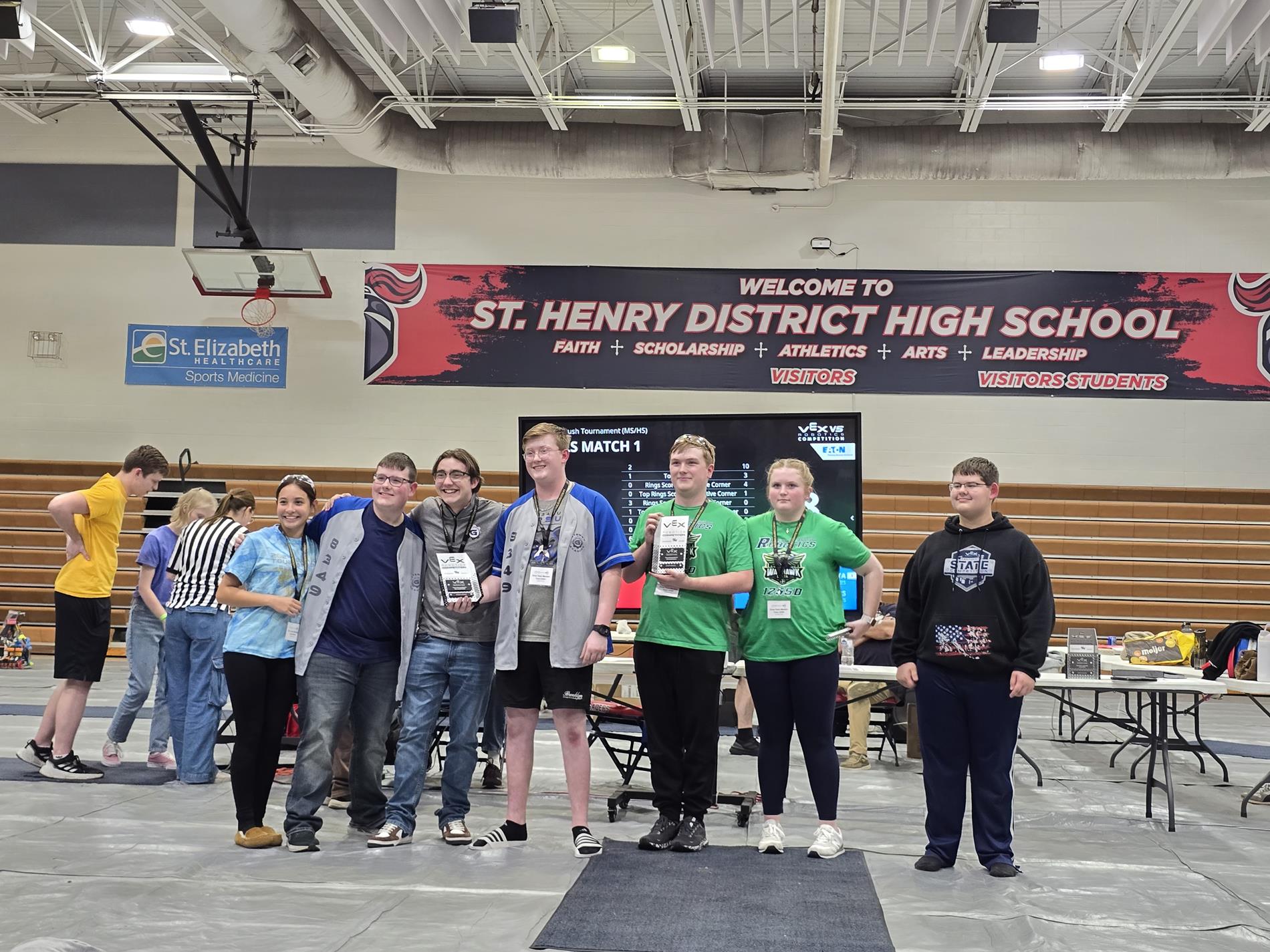 Gateway Teams Triumph at VEX Crusader Crush Tournament 11/9/24