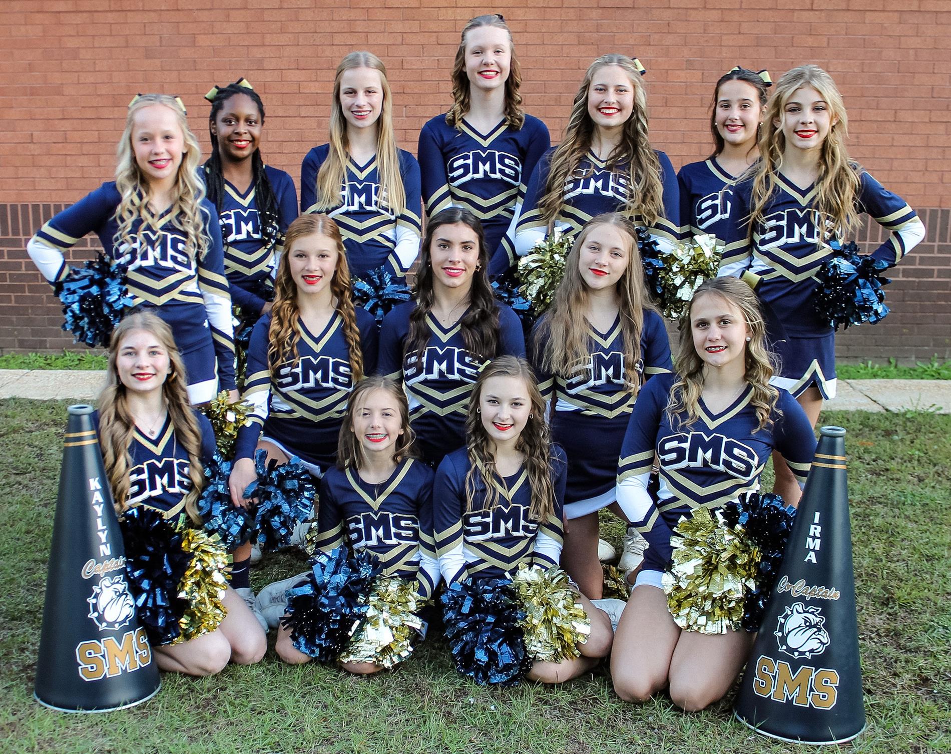 Cheer group picture 