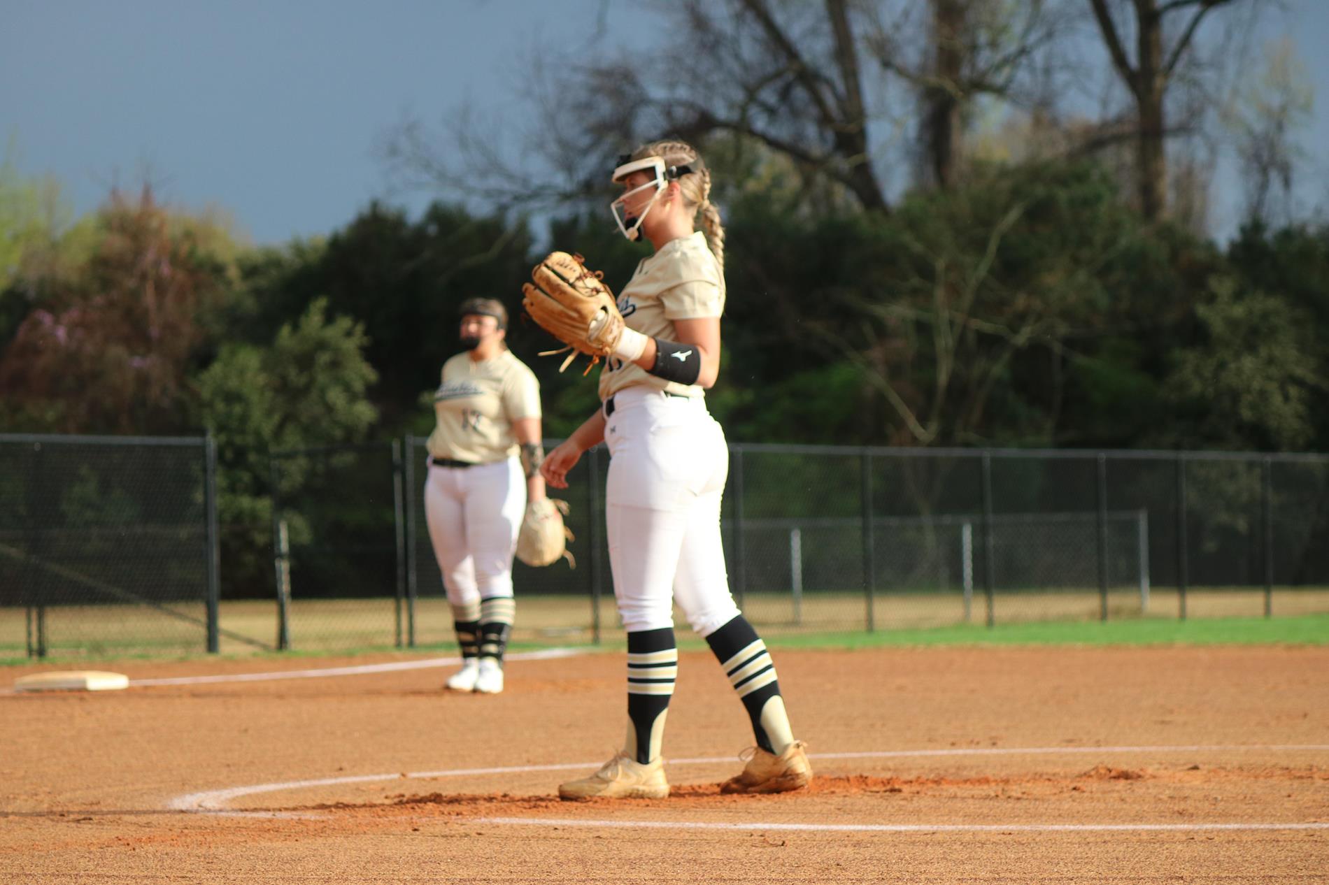 Softball 24-25
