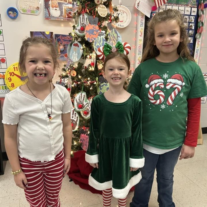 Students dress up on Candy Cane day