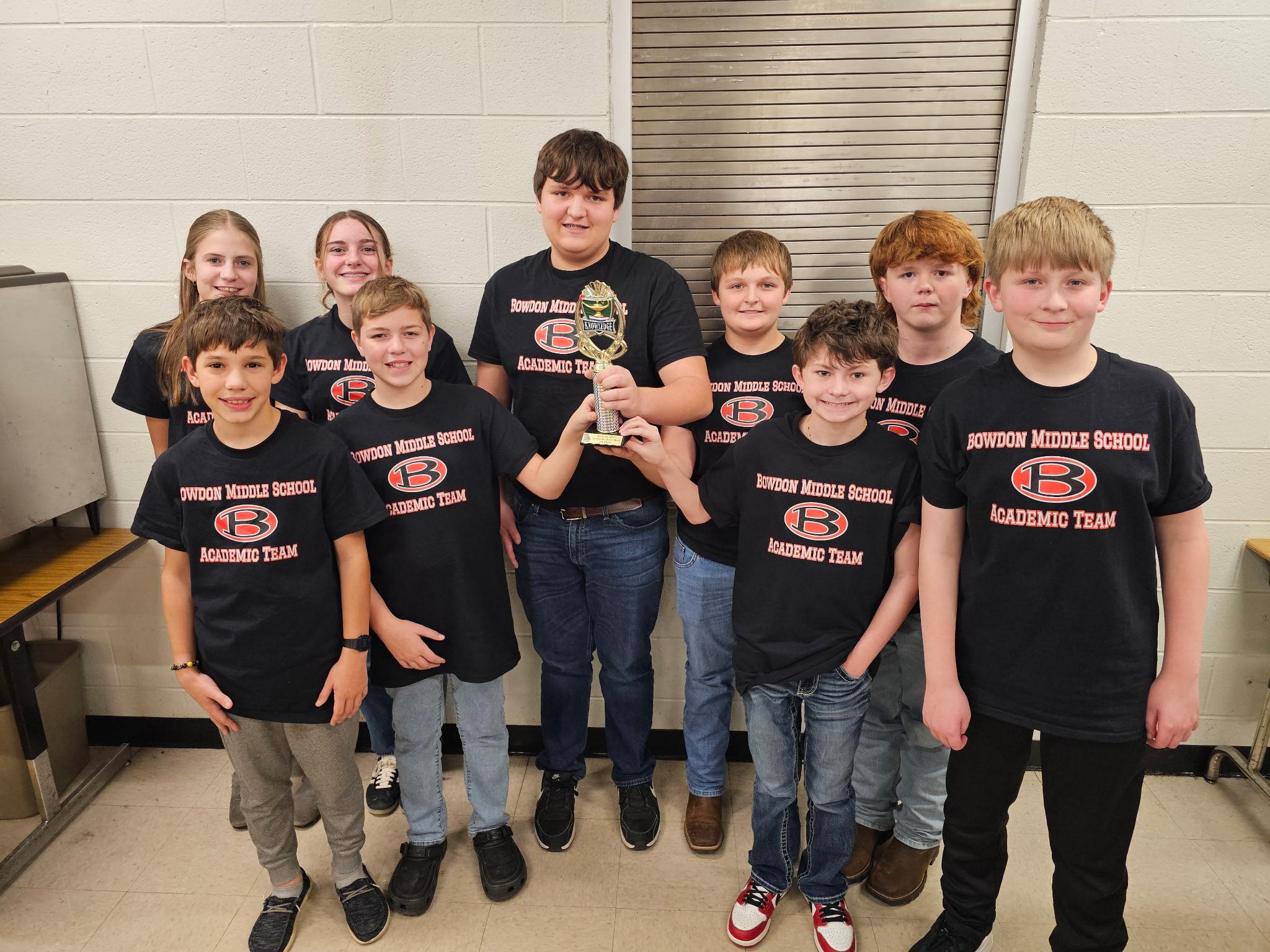 Our 2025-2026 academic bowl team after a meet. 