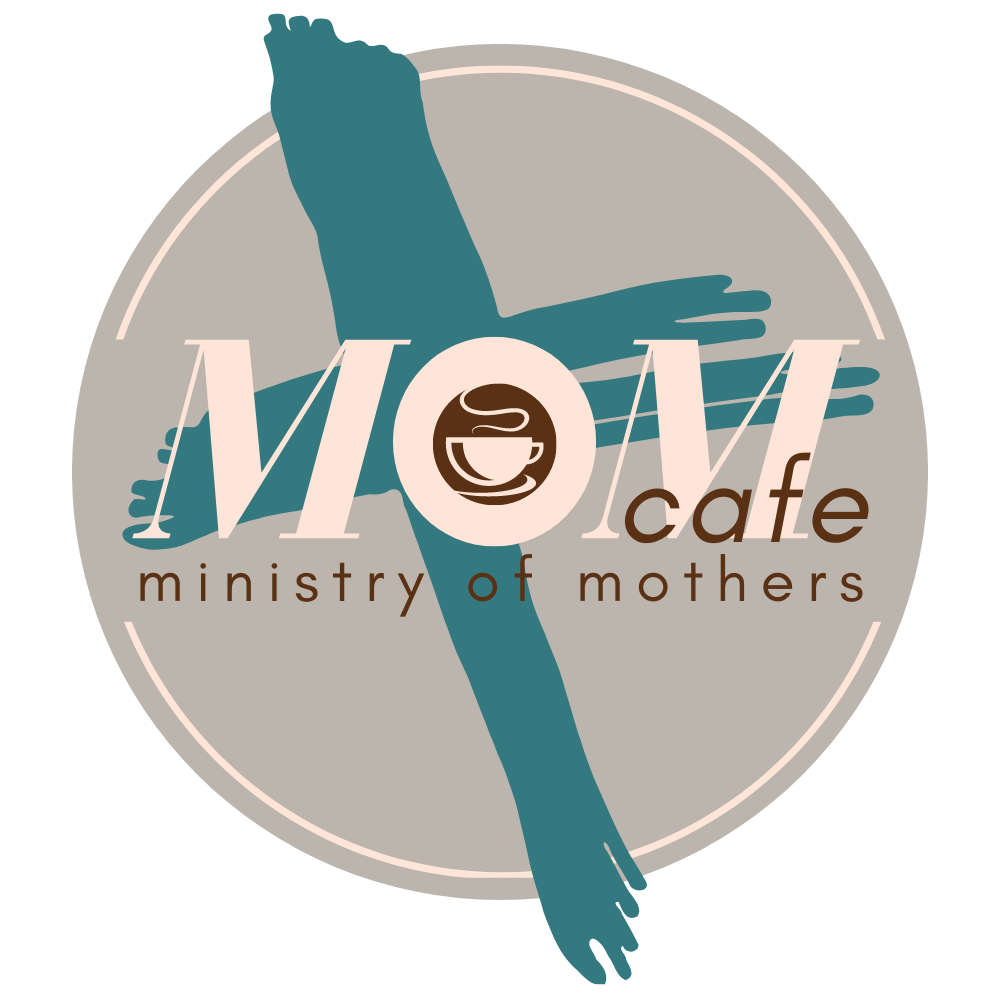 MOM cafe logo