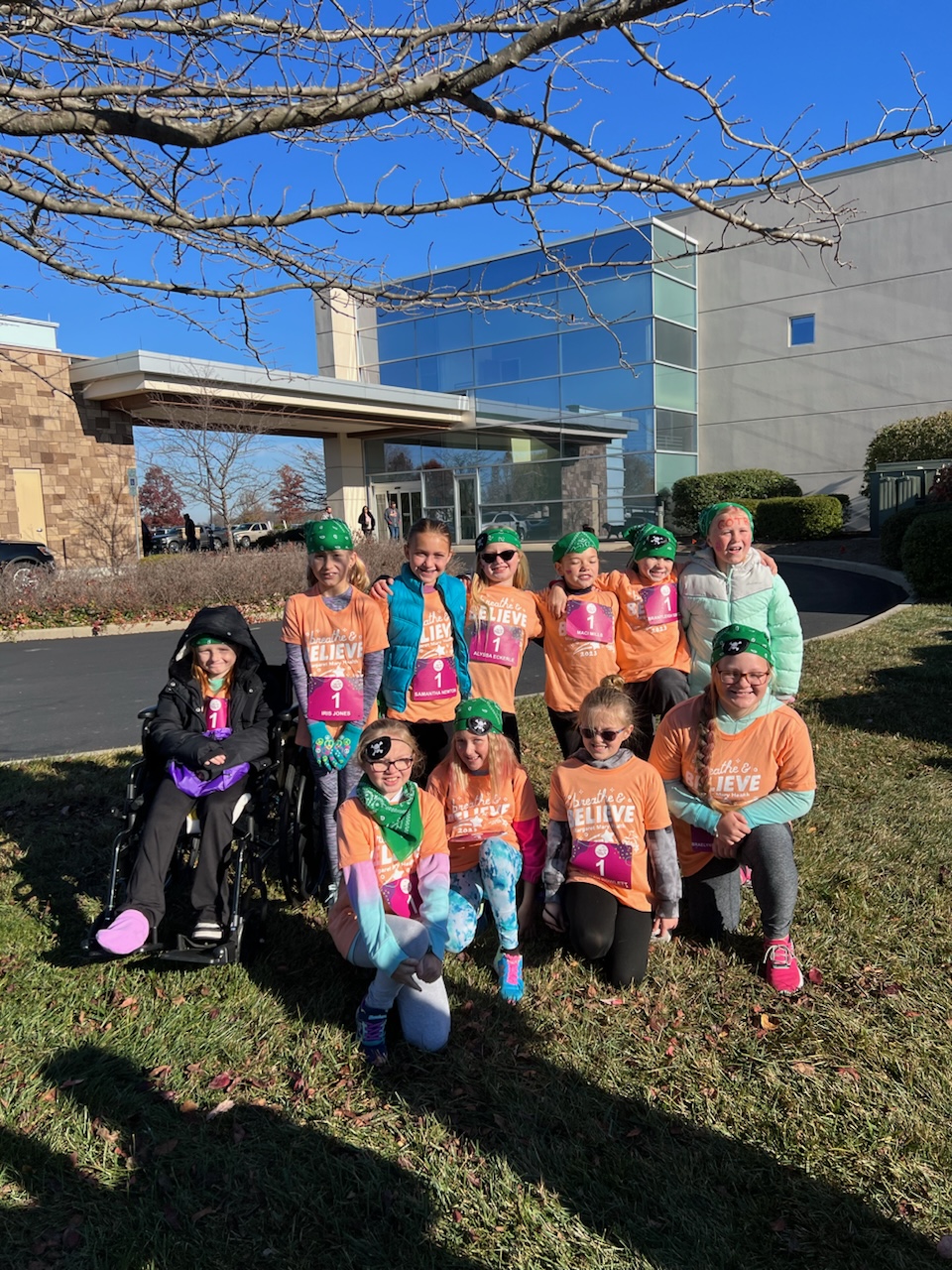 Group of girls getting ready to start their GOTR 5k. 