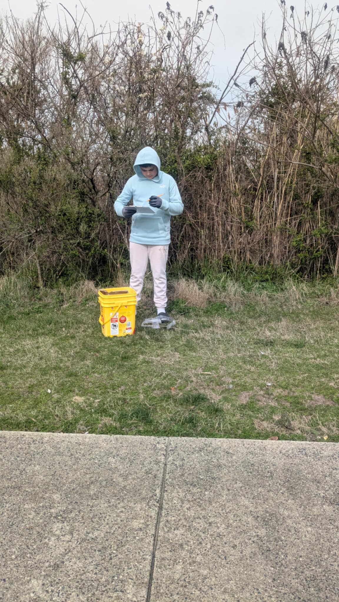 VECC Beach cleanup April 2025