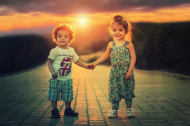 children walking 