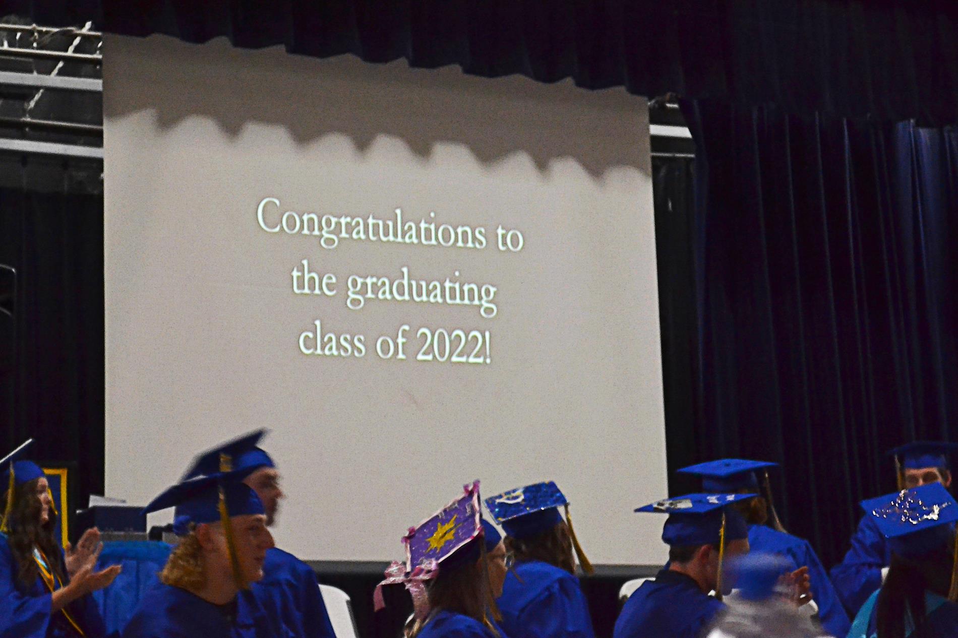 End of senior slideshow reading "Congratulations to the Graduating Class of 2022"