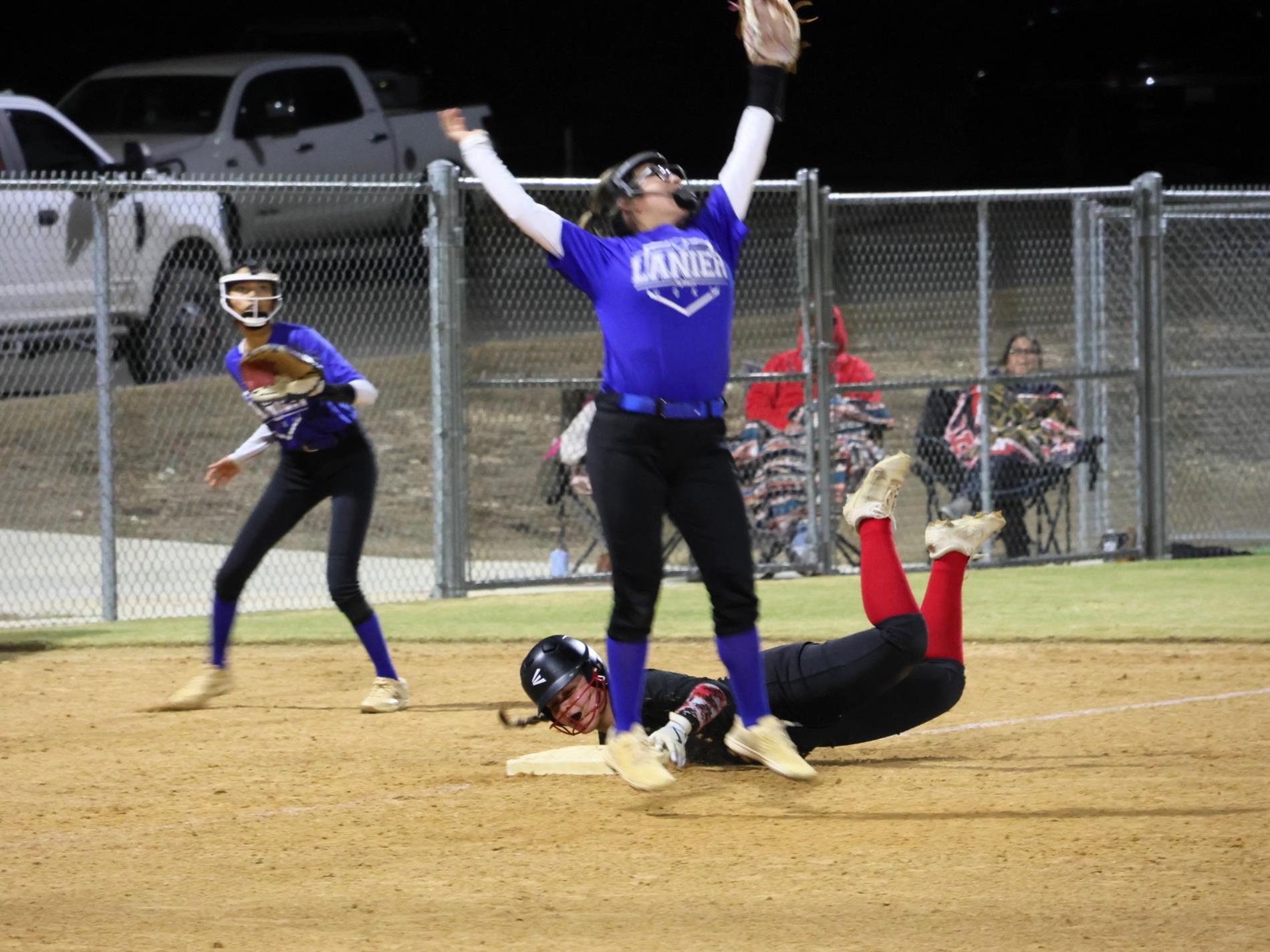 Softball v. SA Lanier 2.2.26