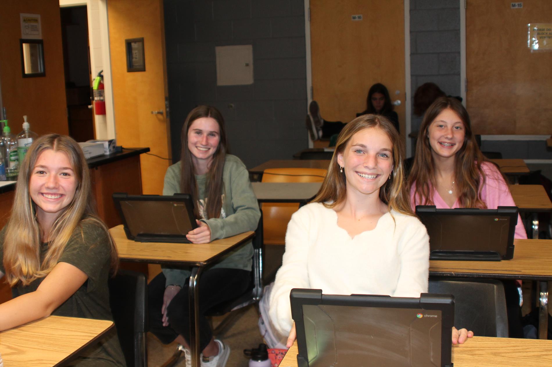 Mollianne, Ella, Helen, & Emily Jayne