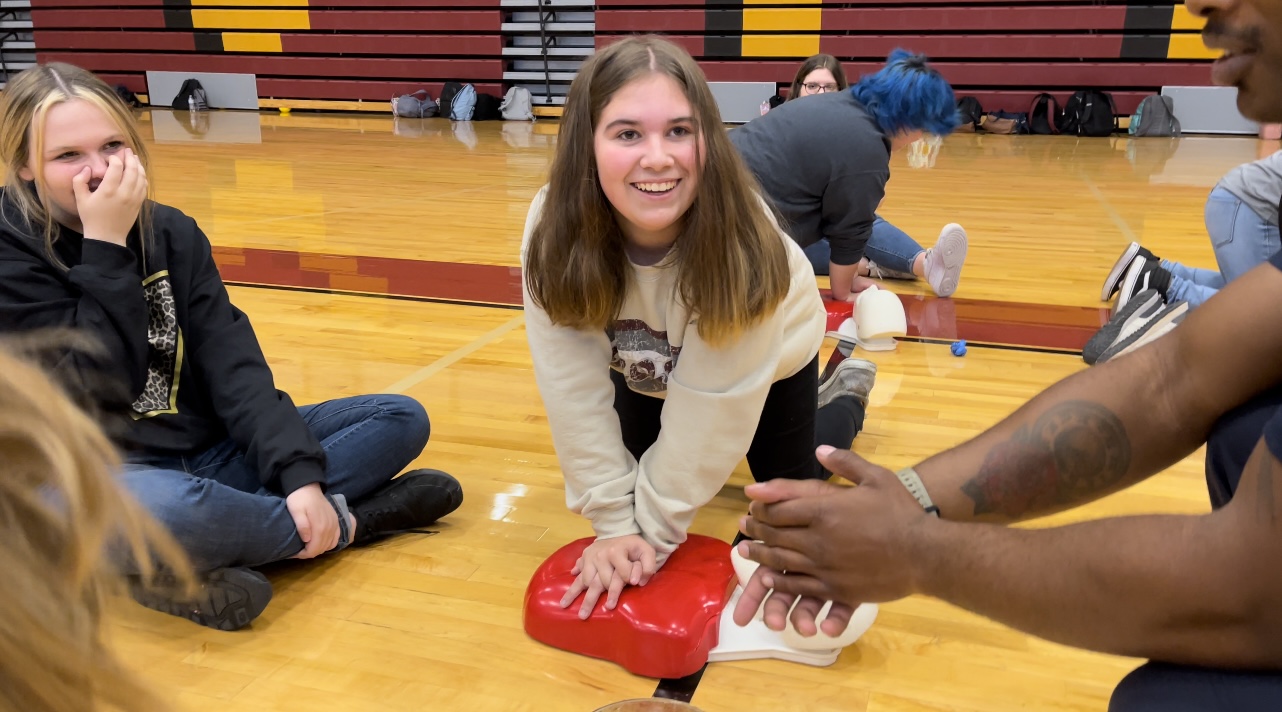 VHS Students Practice Hands Only CPR