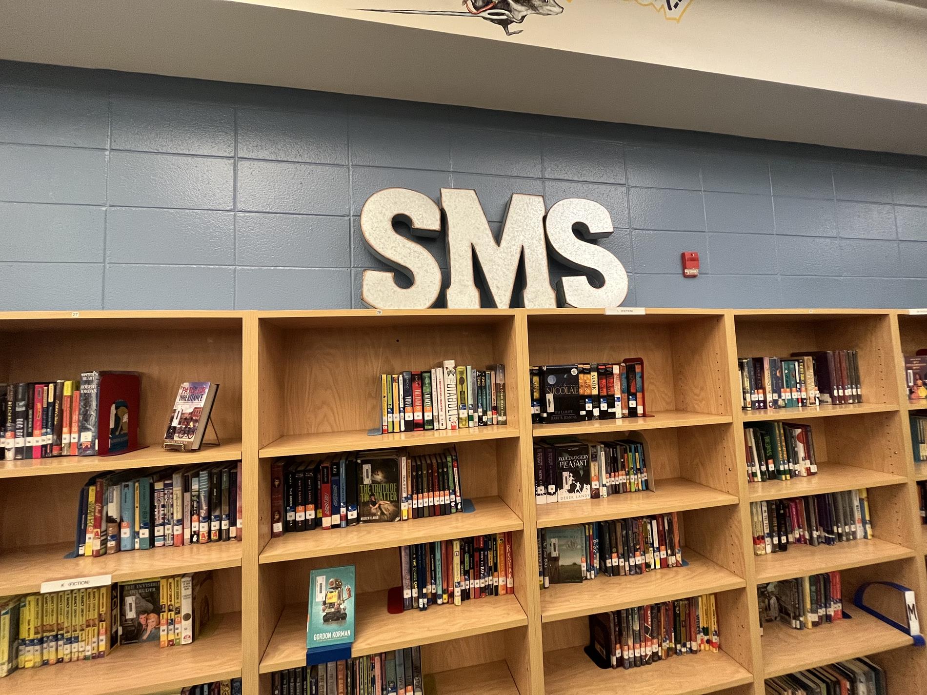 SMS letters on display