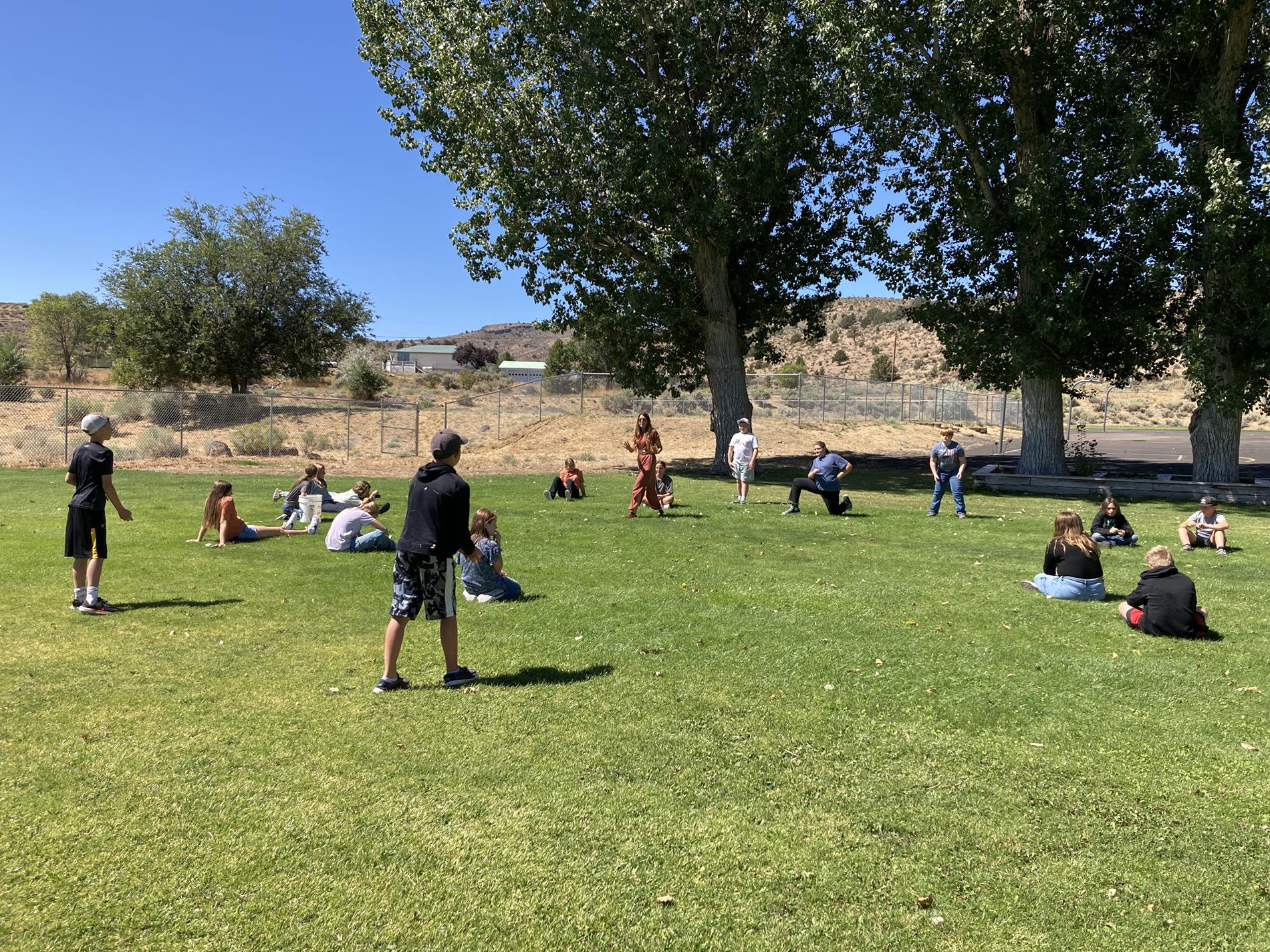 Balloon Toss