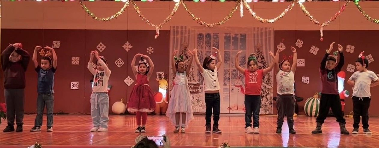 KINDERGARTEN CHRISTMAS