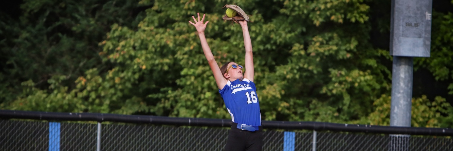 CCJHS Softball Player with amazing catch