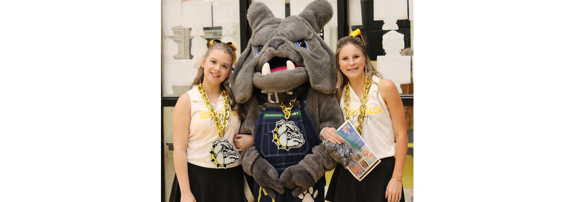 Cheerleaders and Mascot