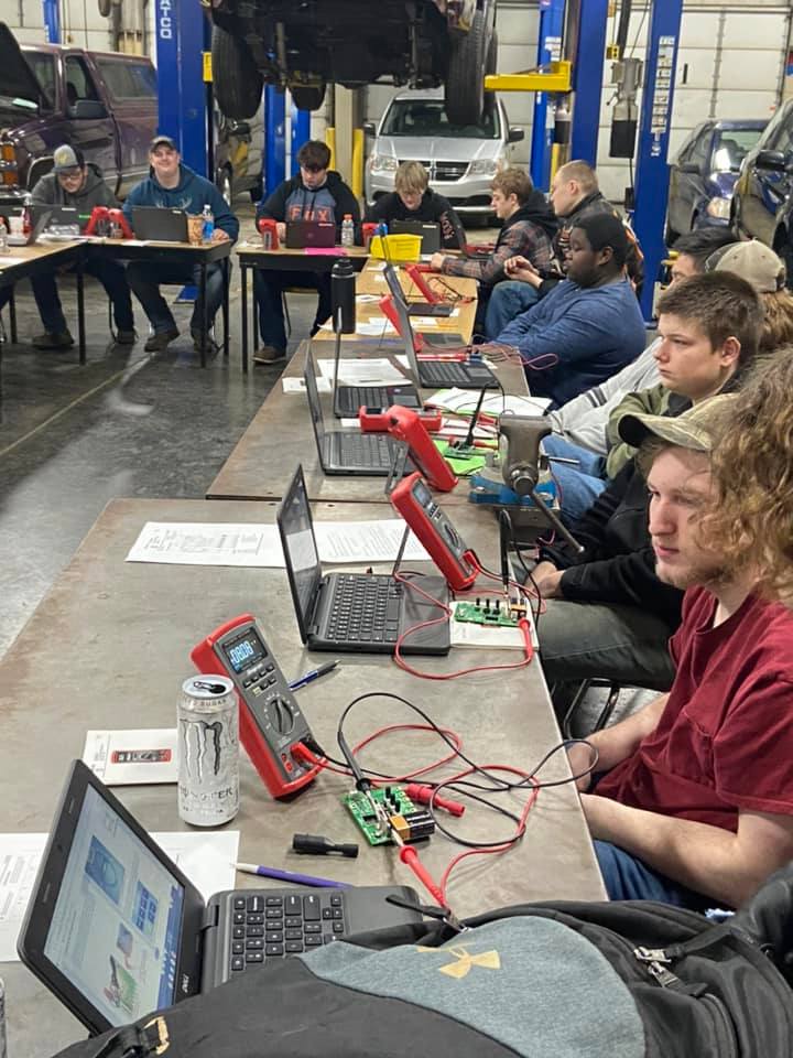 Students also have a chance to earn the Snap-On Multimeter Certification & Snap-On Battery Charging Credential.
