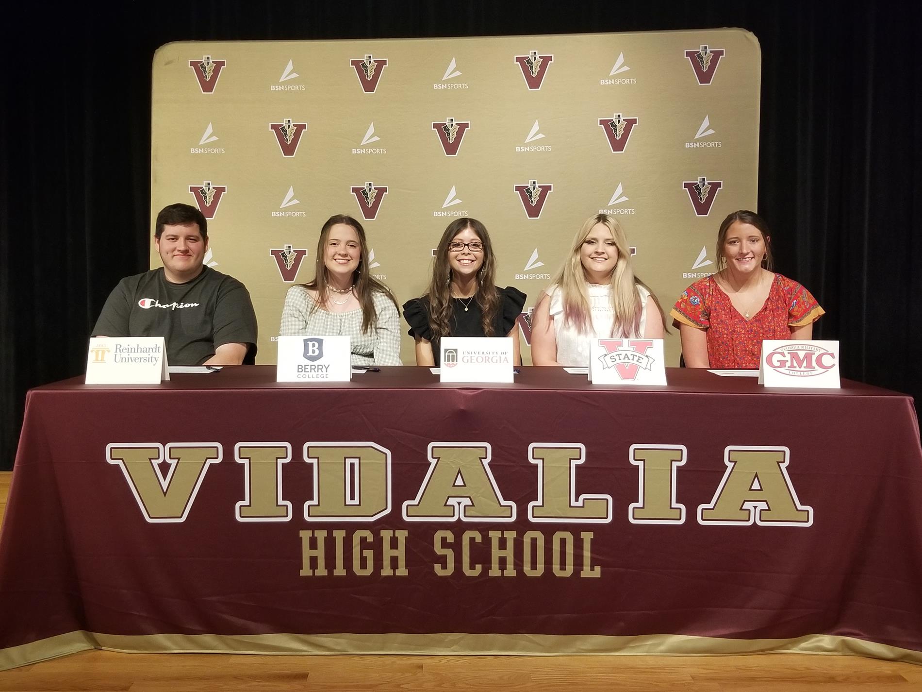 L-R Jackson Allen, Autumn Harris, Bailey Hutchins, Savannah Sikes, and Emily Thompson