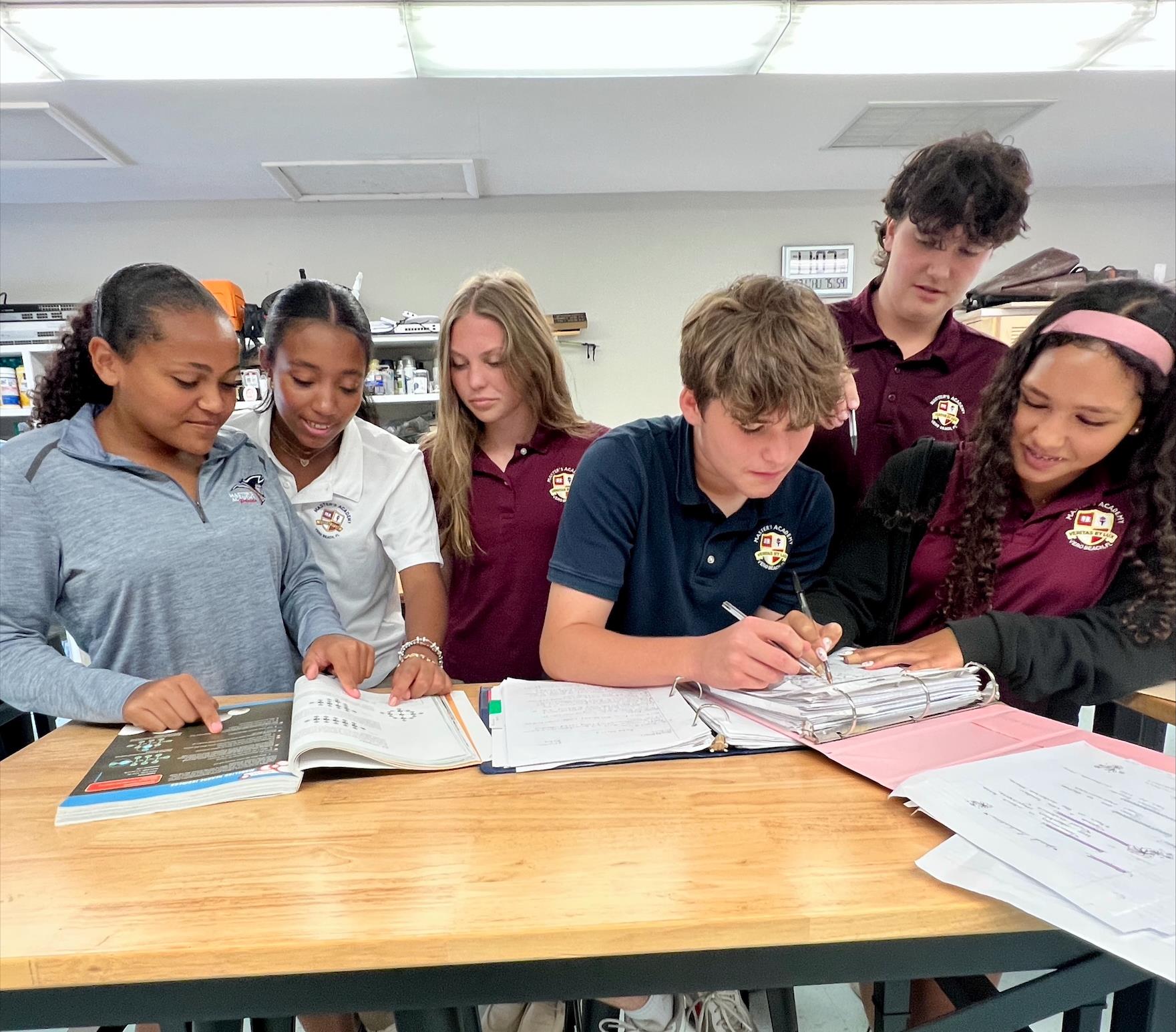 Upper School (Grades 6-12) Upper School (Grades 6-12)