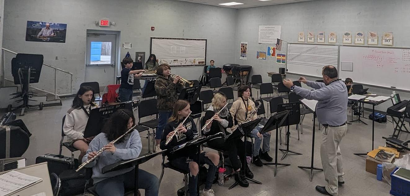 EHMS Band in the classroom practicing