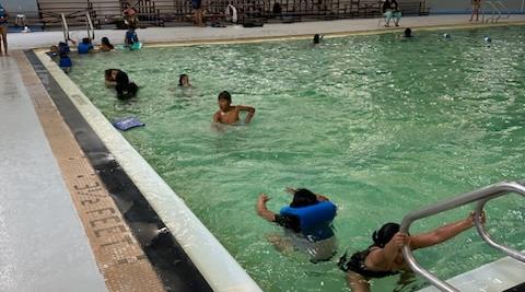 kids swimming