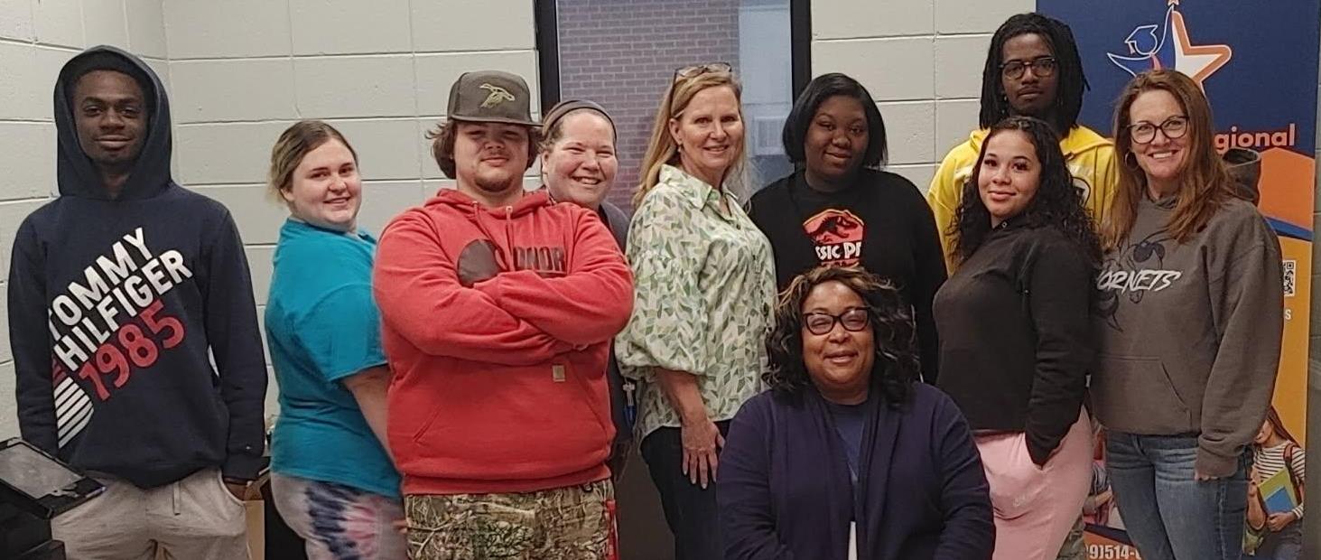 DRHS students with their teachers