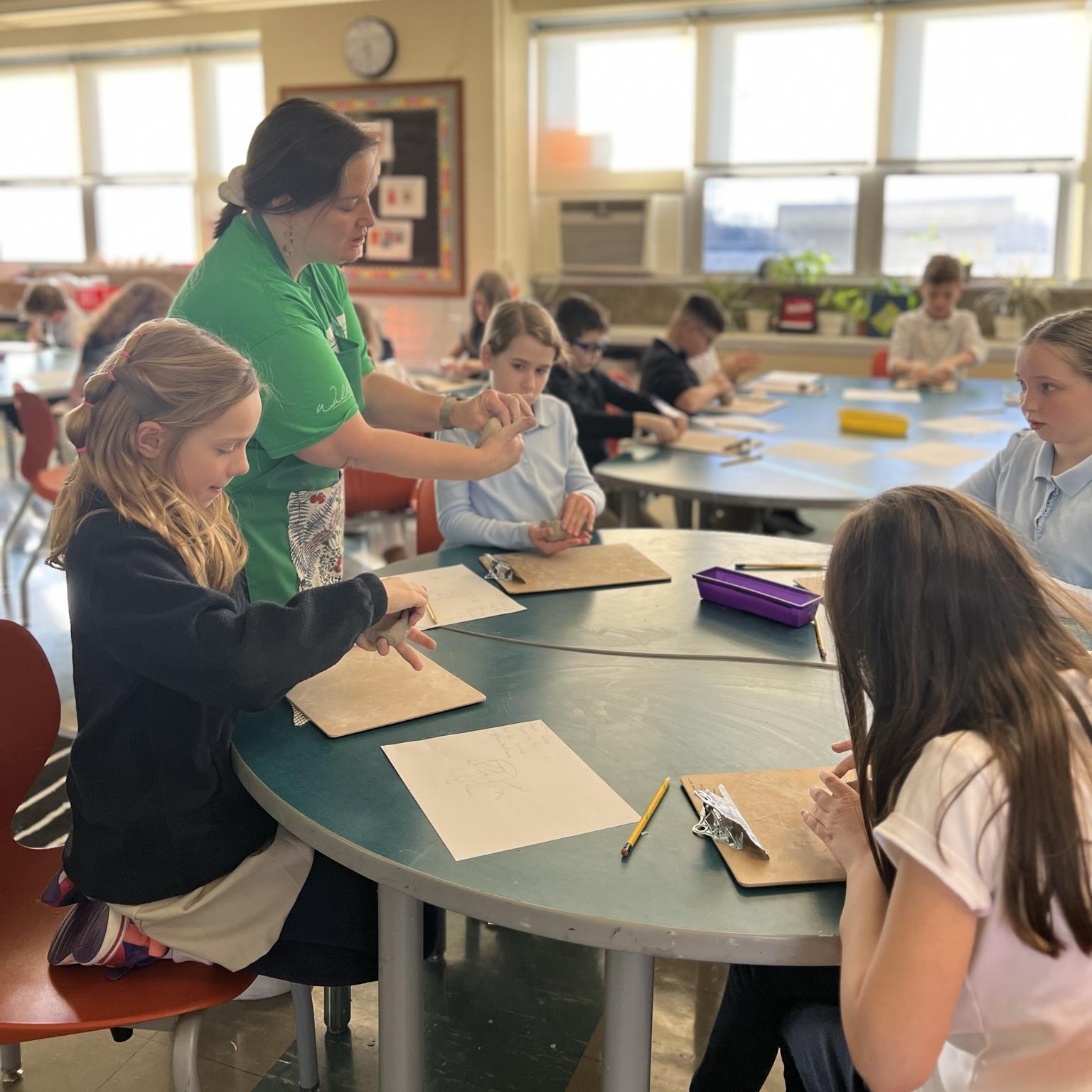 Art Teacher Teaching Art Teacher Teaching
