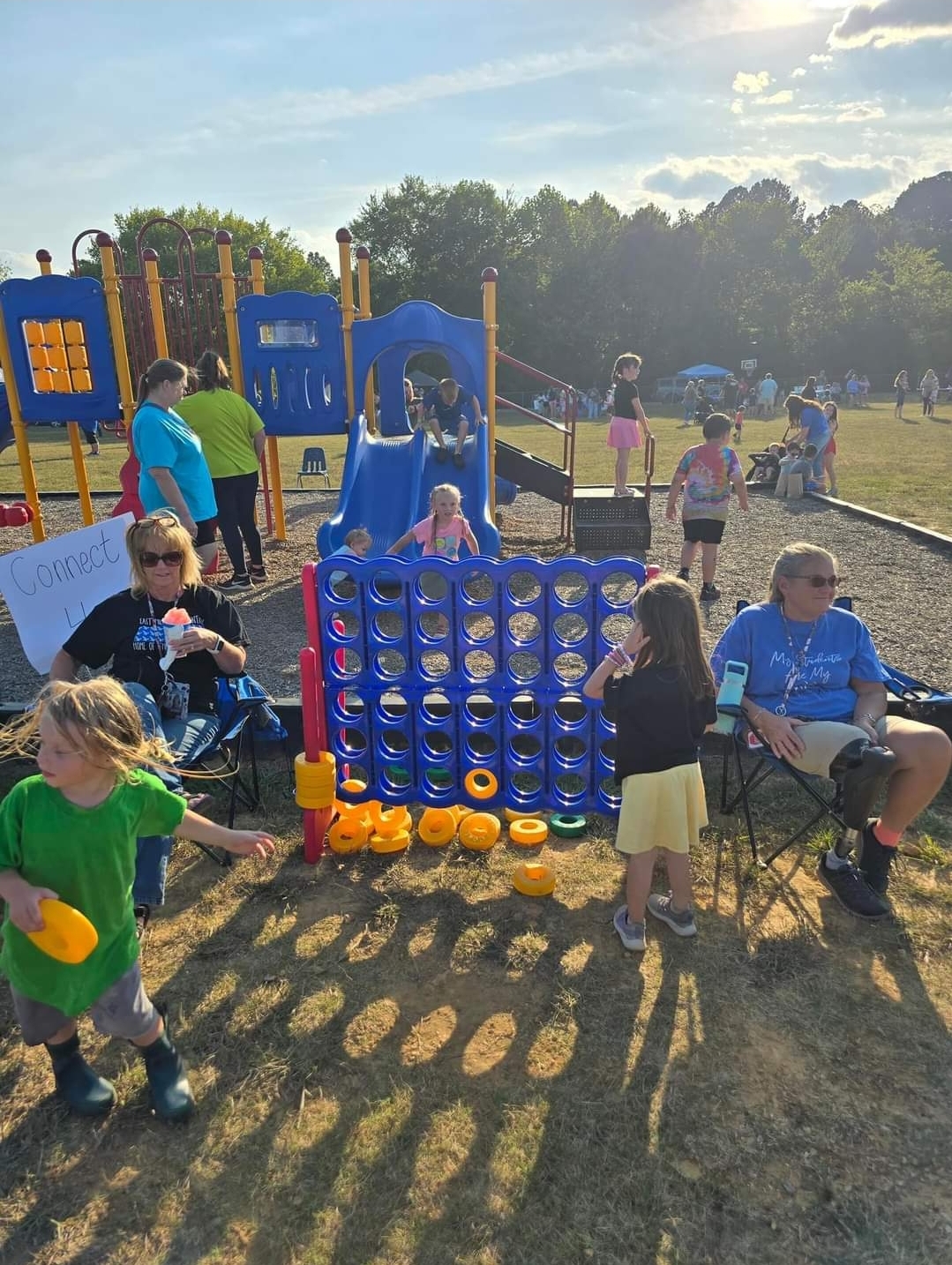 Back to School Bash Connect 4 game